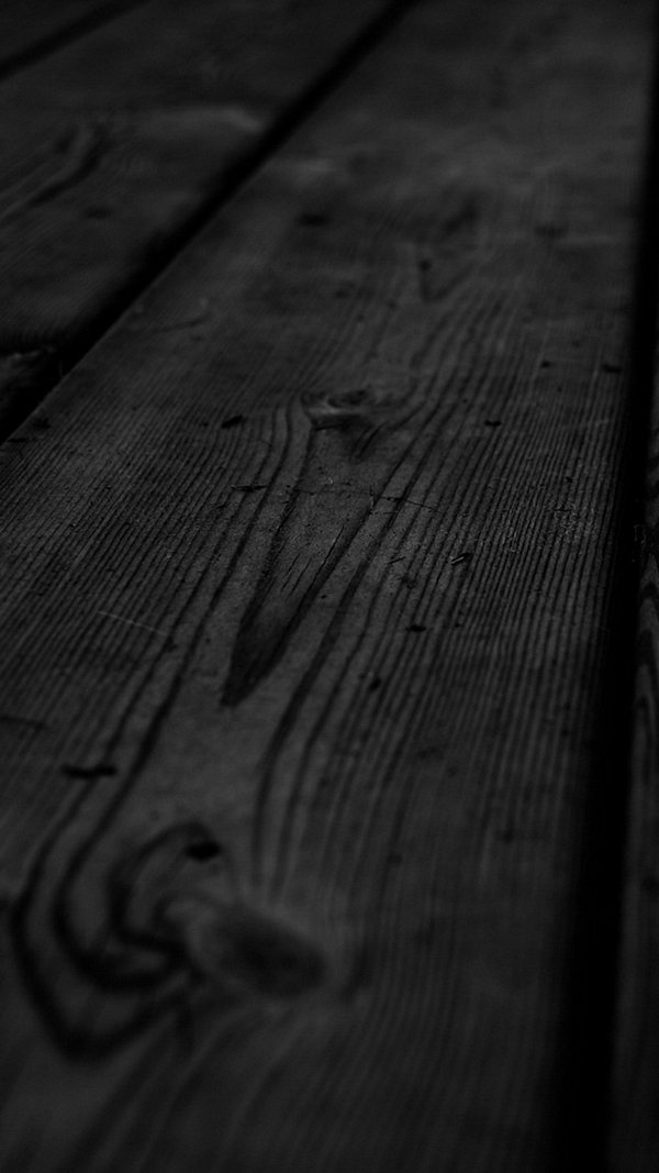 Black Wood Galaxy S4 Wallpaper