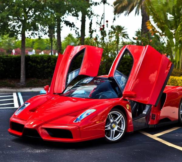 80 Amazing Samsung Galaxy S4 Wallpapers 1 Ferrari Enzo