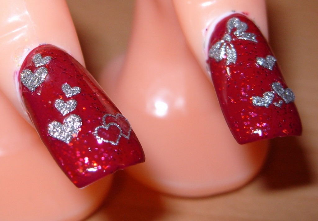 60 Incredible Valentine's Day Nail Art Designs 17 Valentine-Day-Nail-Art-015