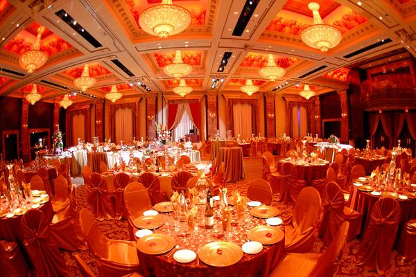 Unique Diwali Gift and Diwali Decoration Ideas for 2015 1 diwali-party-decorations