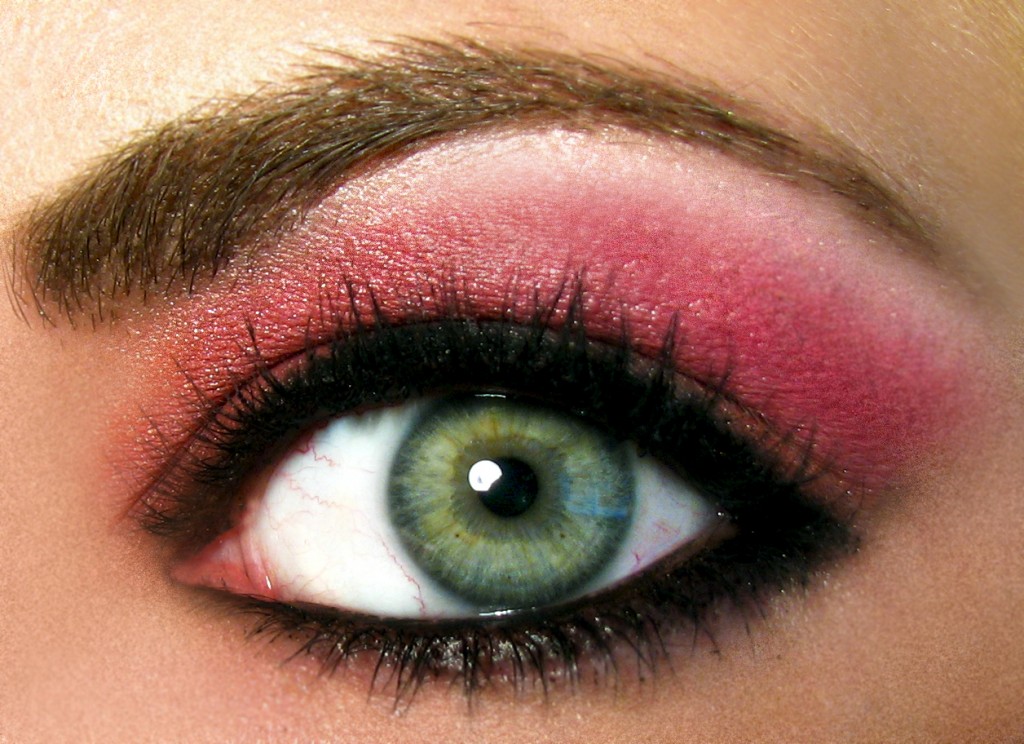 Valentines day face makeup and hair styling-10