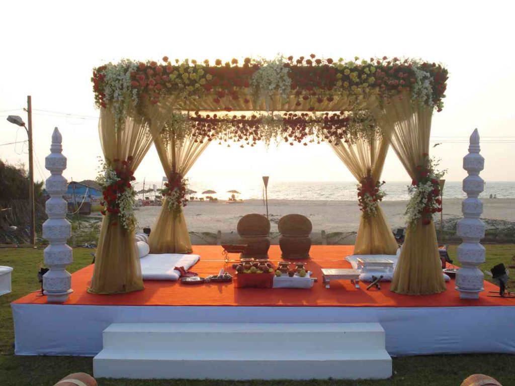 indian-wedding-mandap-decoration-ideas-3