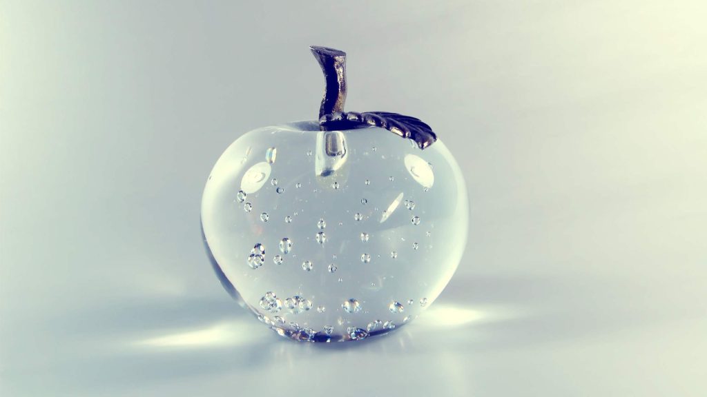 Crystal Apple - Unique Wallpaper